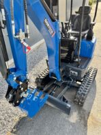 MINI PELLE 1T2 kubota 3 godets + pouce hydraulique + voie variable – Image 3